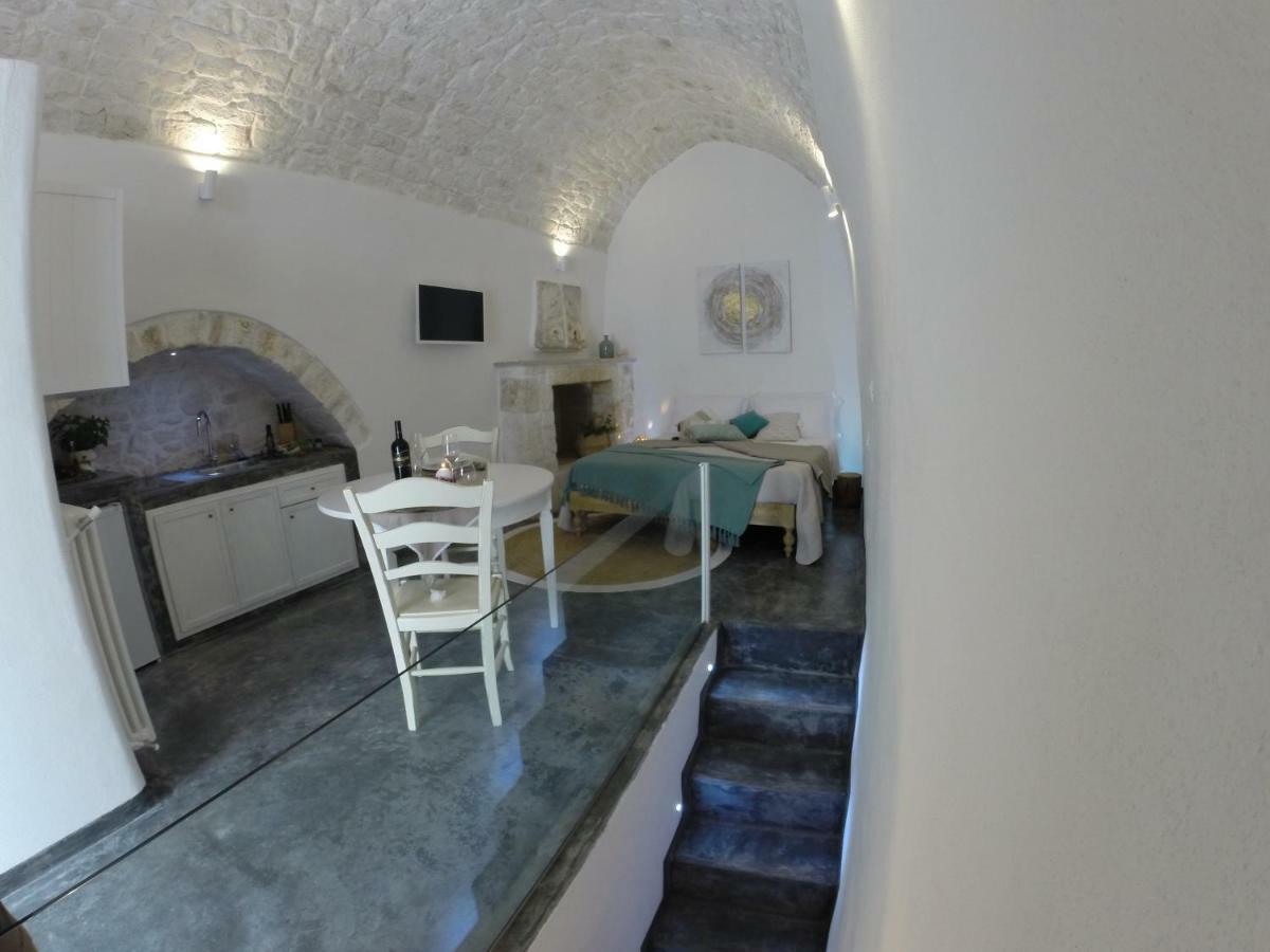White Luxury Suite Ostuni By Gonewlocation Εξωτερικό φωτογραφία