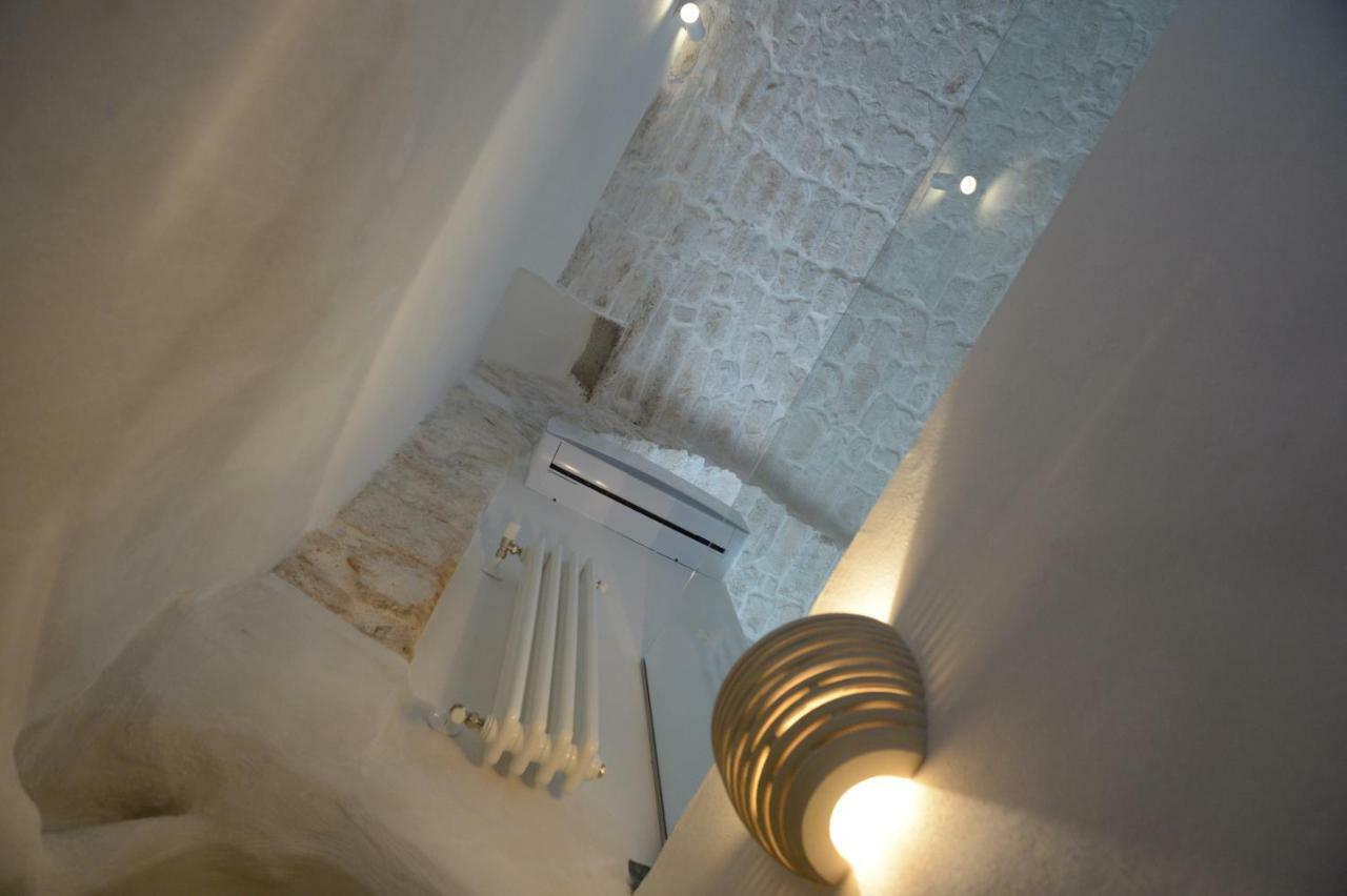 White Luxury Suite Ostuni By Gonewlocation Εξωτερικό φωτογραφία