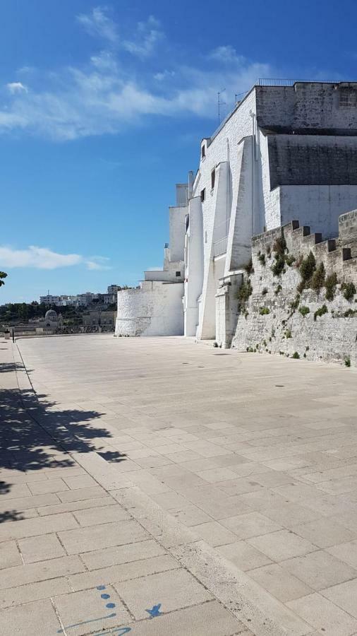 White Luxury Suite Ostuni By Gonewlocation Εξωτερικό φωτογραφία